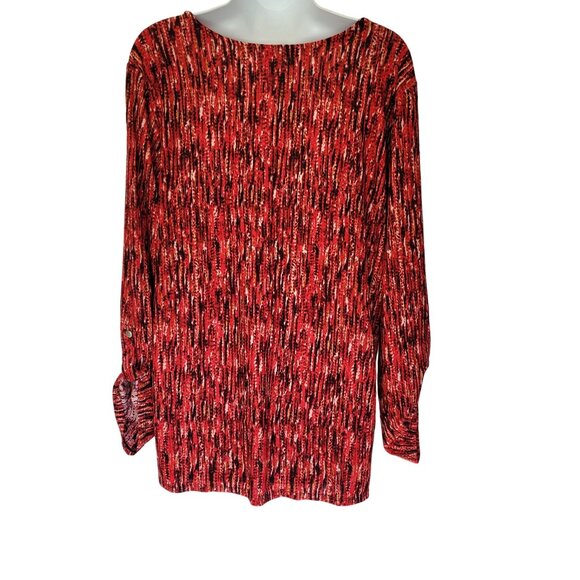 Notations Womens Blouse 1X V-Neck Red Black Stud Accents Roll Tab Sleeve Stretch - Picture 4 of 7